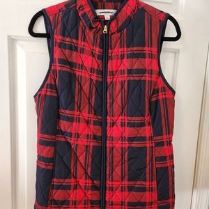 Croft & Barrow Vest | Navy and Red Plaid | size: M